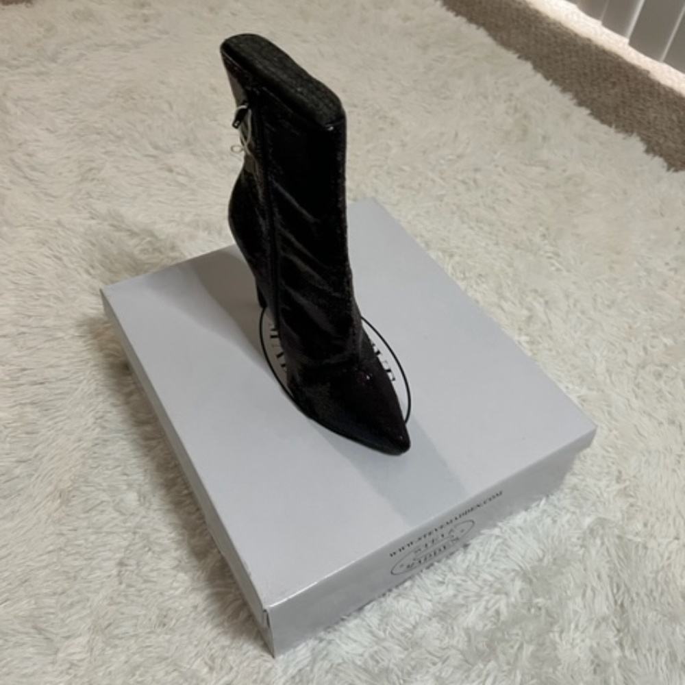 Steve Madden Wagner Sequins Booties - Picture 10 of 12